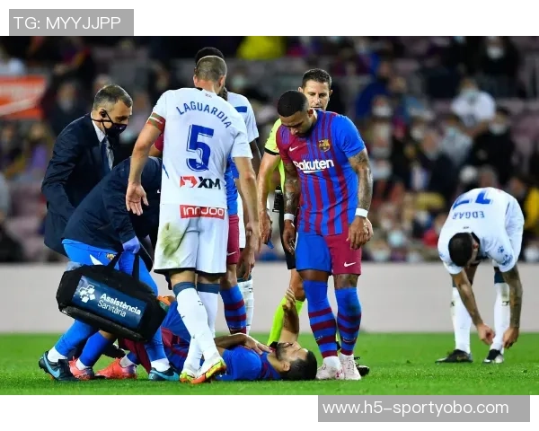 拉波尔塔强调巴萨将坚持会员制诺坎普改造项目进展顺利 拉波尔塔强调巴萨将坚持会员制诺坎普改造项目进展顺利