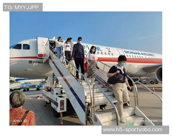 海港联合临港捷运推出全新直升机游览活动每位仅需1680元体验空中美景 海港联合临港捷运推出全新直升机游览活动每位仅需1680元体验空中美景